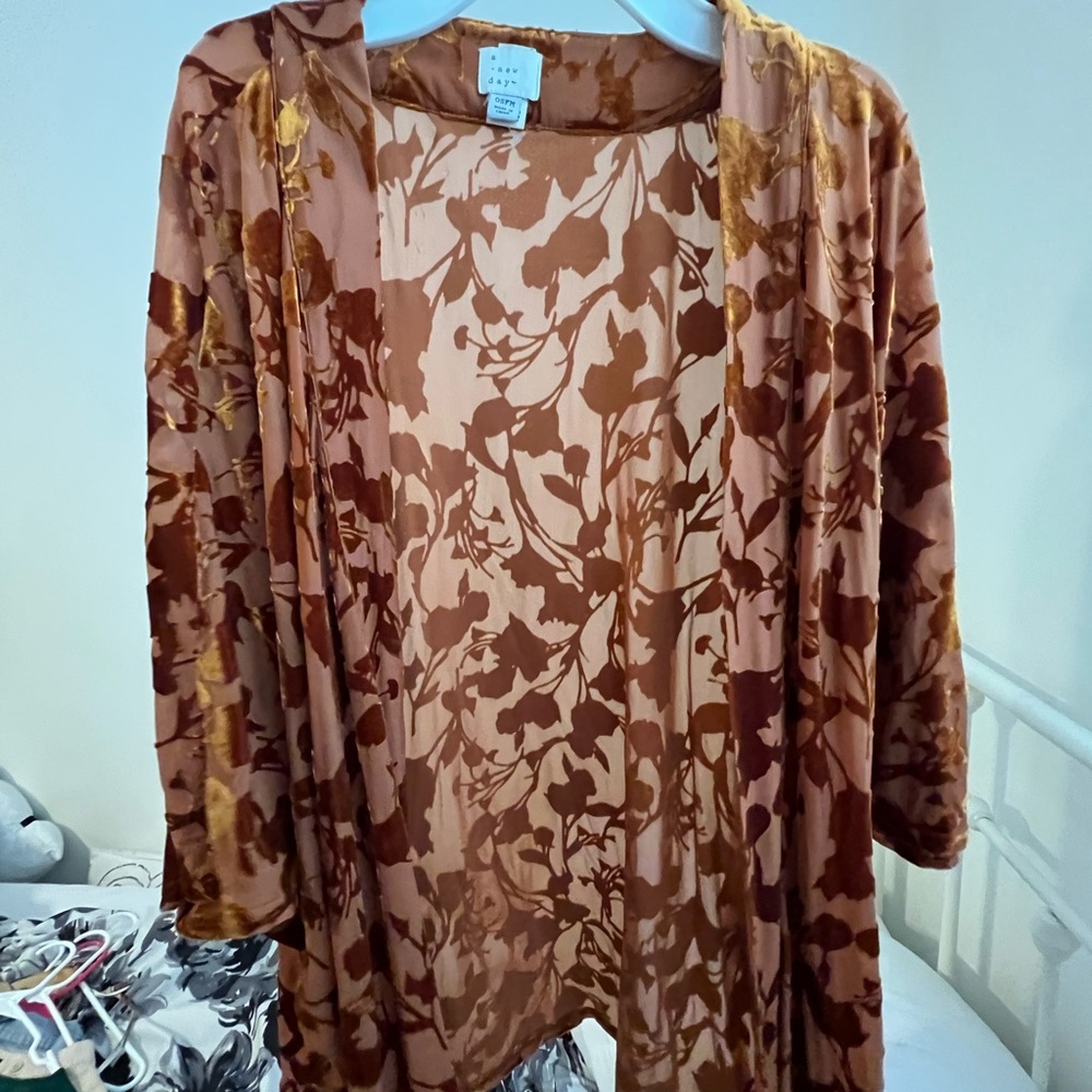 A new Day warm orange kimono